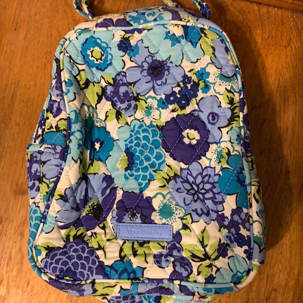 Super cute retired Vera Bradley lunch box